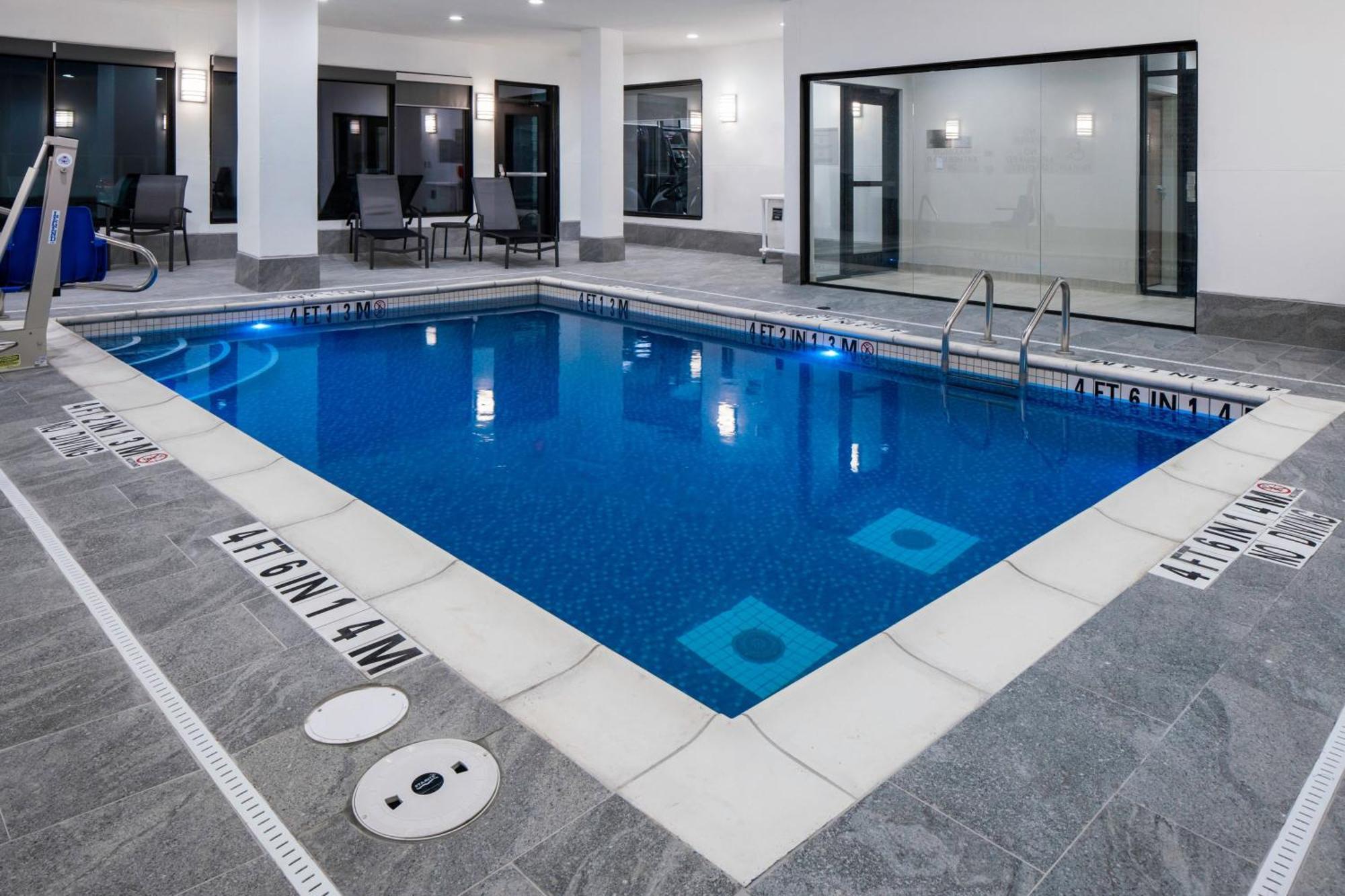 Fairfield Inn & Suites By Marriott Corinth South Denton Area Экстерьер фото